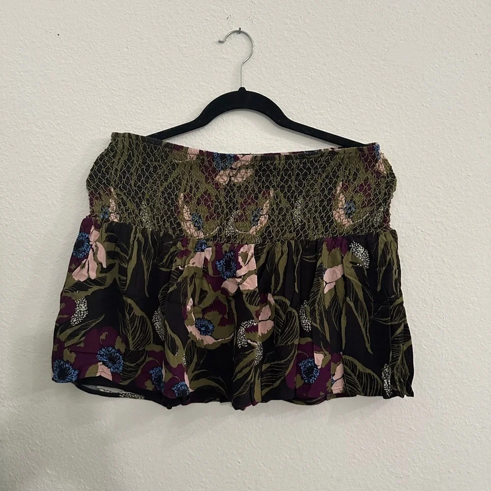Free people floral print skirt Sz L Hawaiian print vacation beach 🏝️ 🏖️ summer